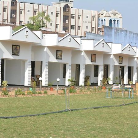 Mango Tree Resort Pushkar Eksteriør billede